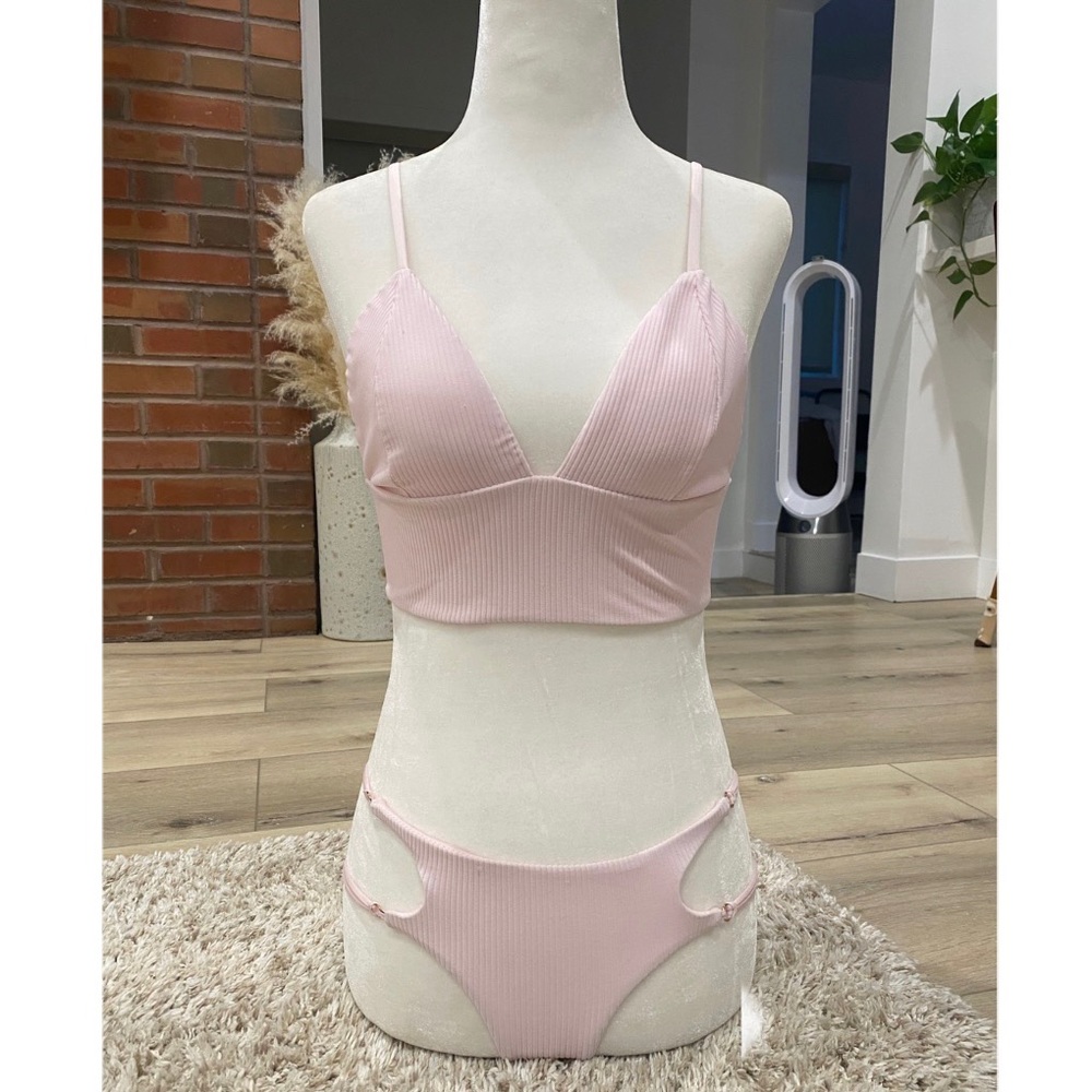 FRANKIES BIKINI 👙
